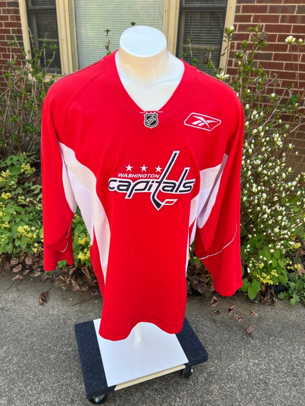 Reebok Red and White Washington Capitals Hockey Jersey